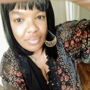 Meet your Posher, Naomi